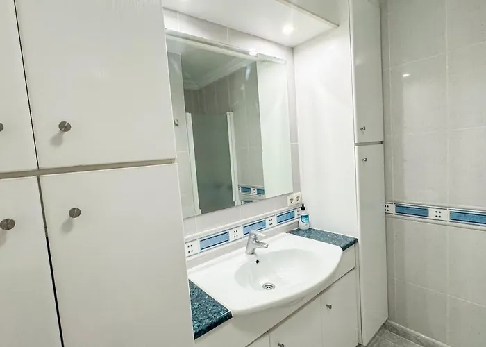 Hawaii 1st Floor Burriana, Apartment Nerja