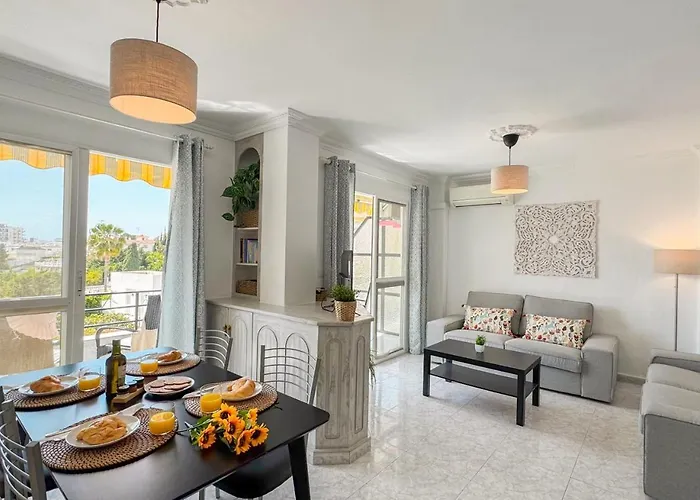 Hawaii 1st Floor Burriana, Nerja